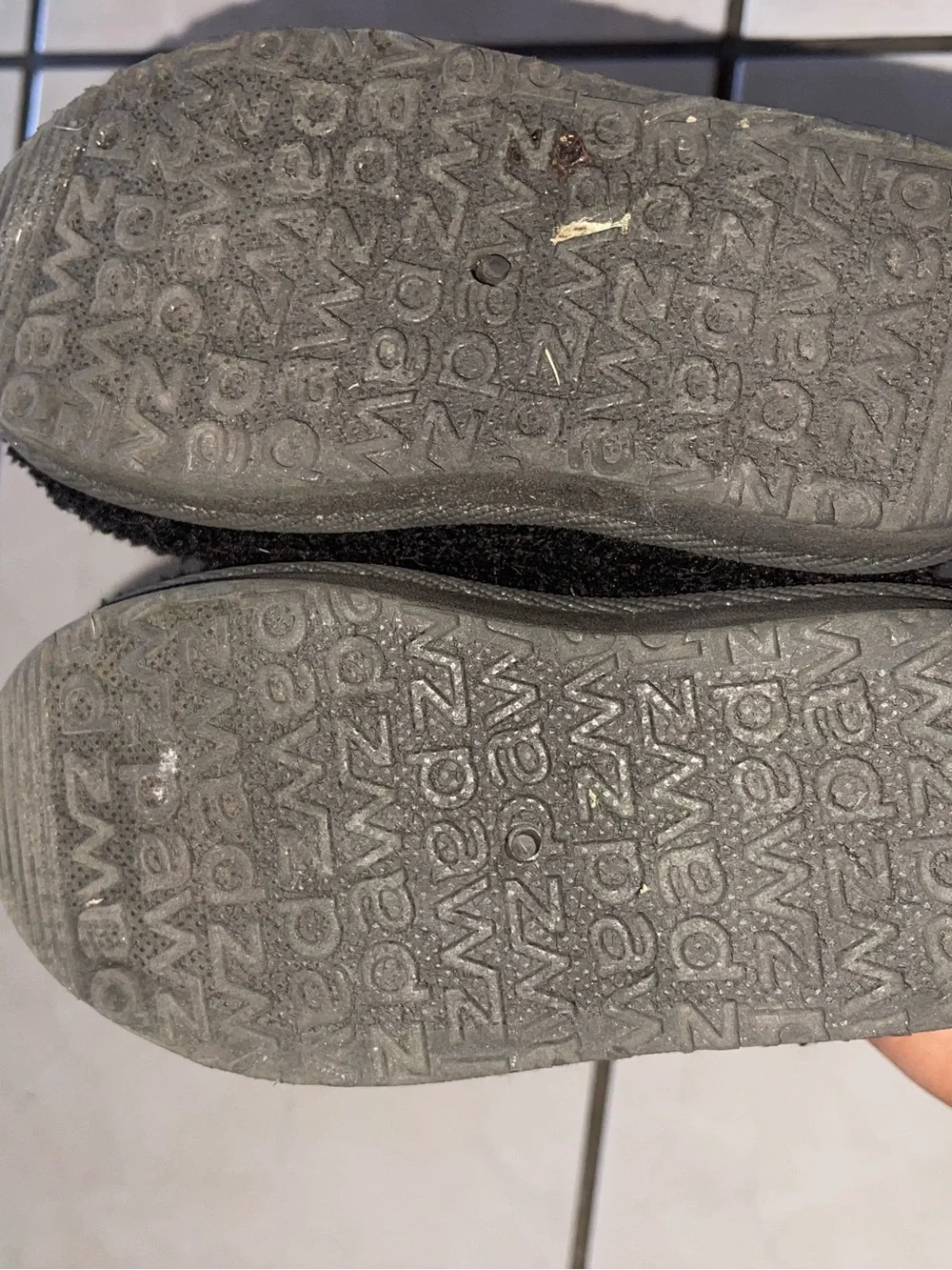 Pawz toddler slippers